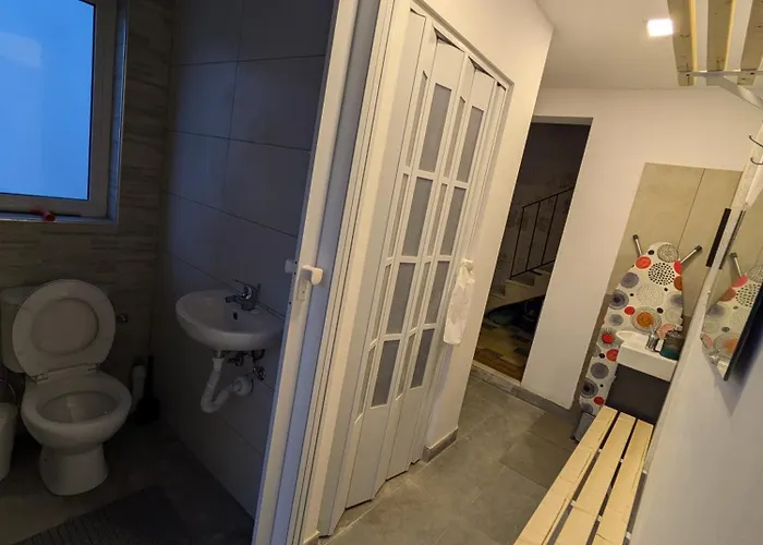 Paddy's Balcony 홈스테이 Hamrun